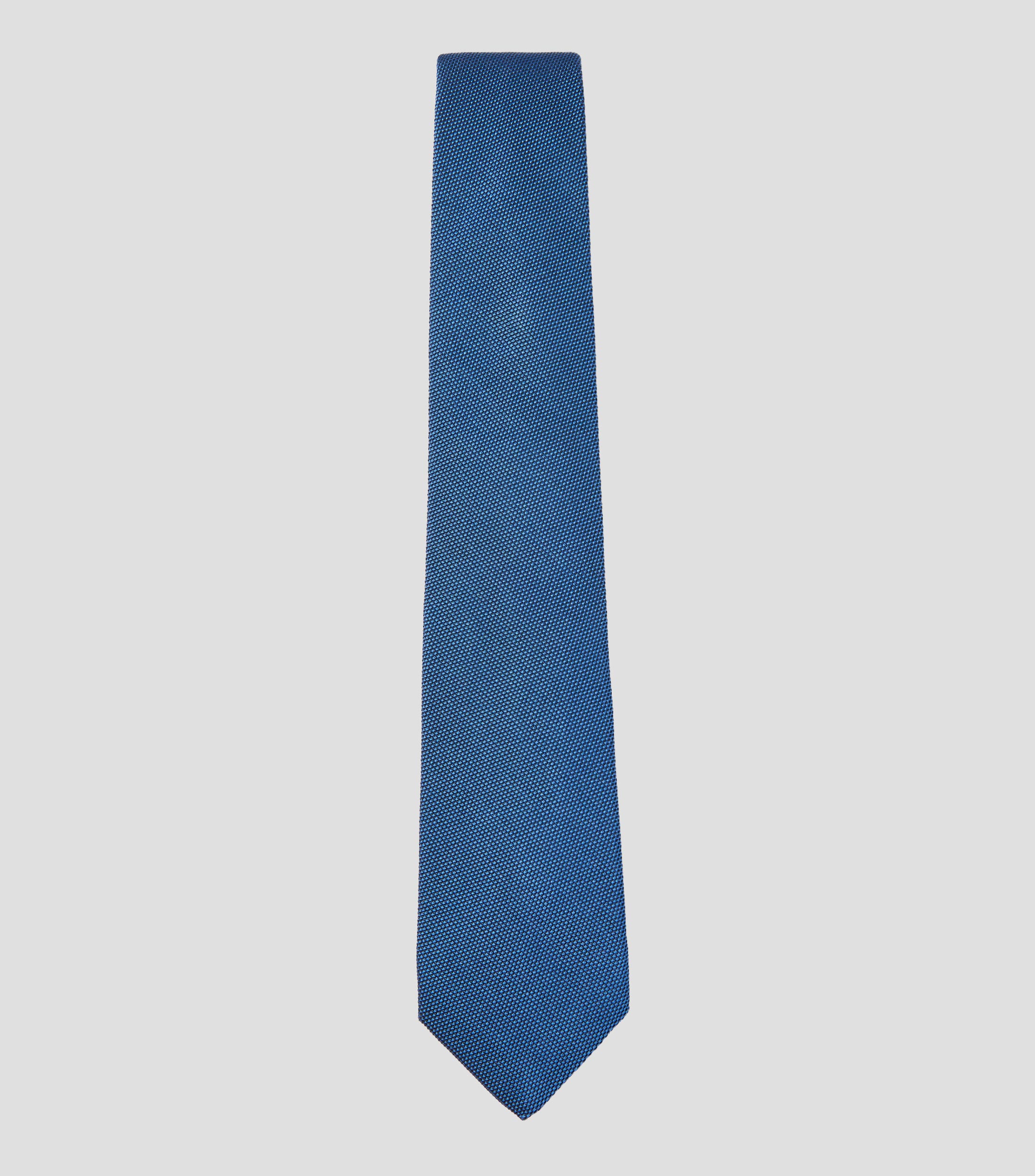 Corbata ancha con microdiseño